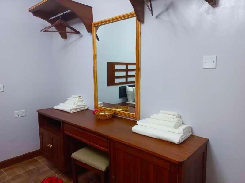 Edgewood Country Place Hotell Thika Exteriör bild