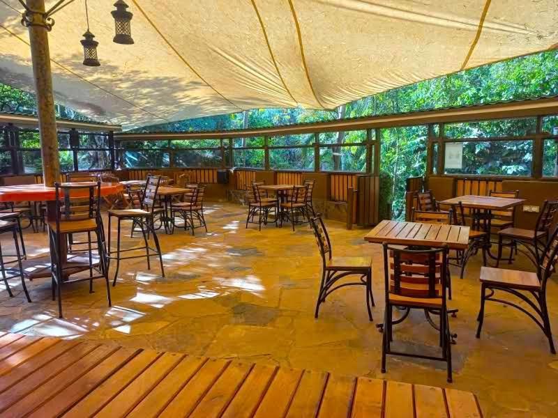 Edgewood Country Place Hotell Thika Exteriör bild