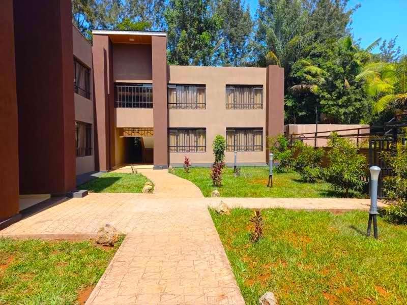 Edgewood Country Place Hotell Thika Exteriör bild