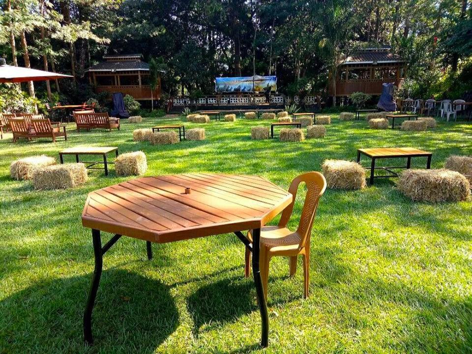 Edgewood Country Place Hotell Thika Exteriör bild